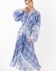 Blue monochrome scarf print pleated long shirt dress