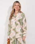 Multi-leaves' print shirt and trousers in soft linen fabric in Green