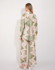 Multi-leaves' print shirt and trousers in soft linen fabric in Green