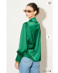 Silky saint feeling Long Sleeves shirt in Green