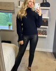 Mock neck cable knit long sleeves cropped jumper in black