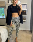 Knitted black white baroque print leggings