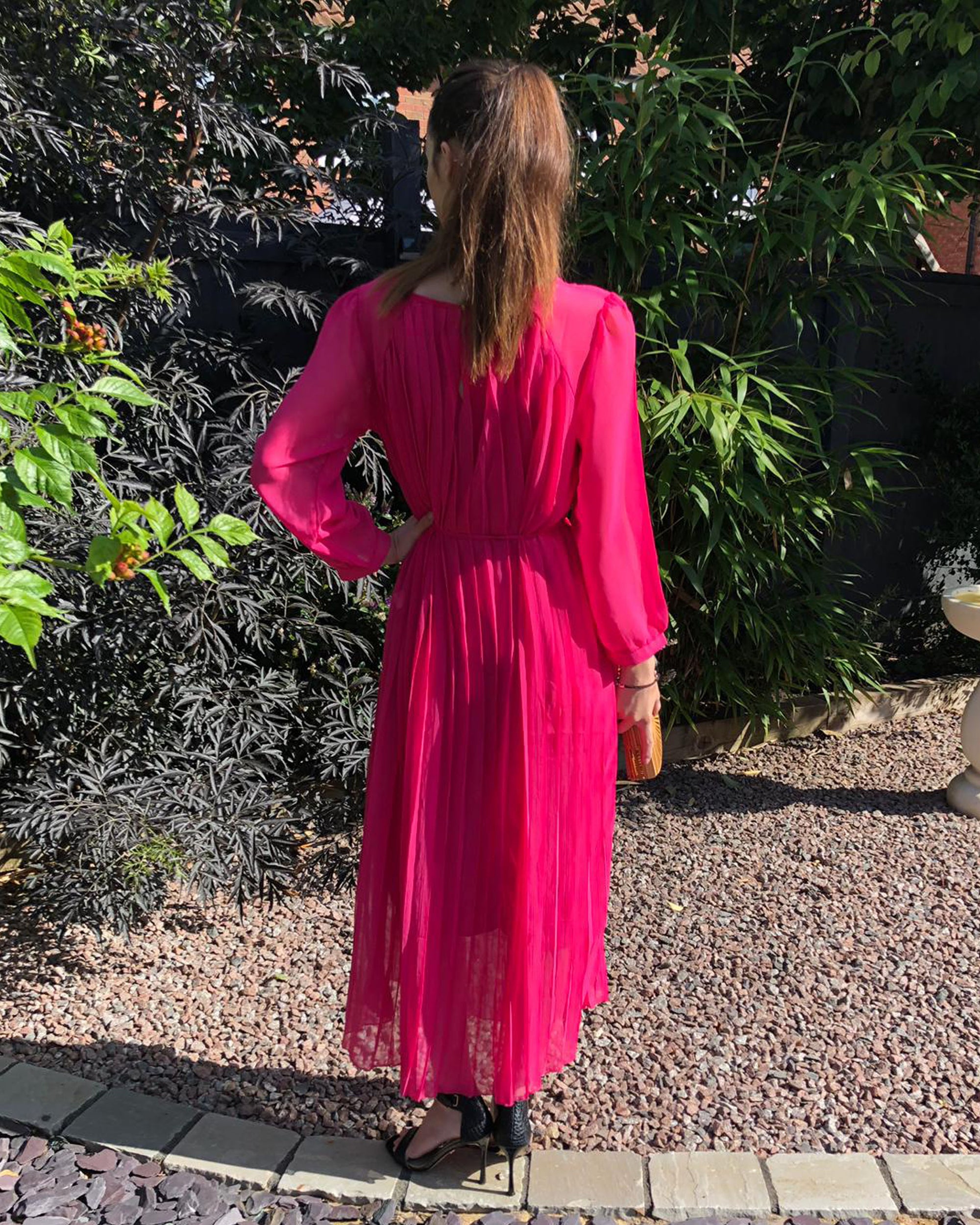 Long sleeves Pleated Maxi Dress (Hot Pink)