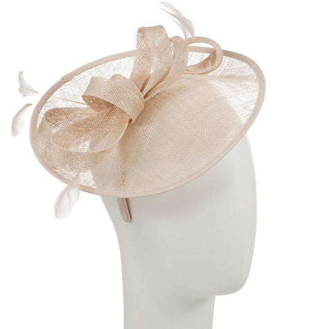 FASCINATOR