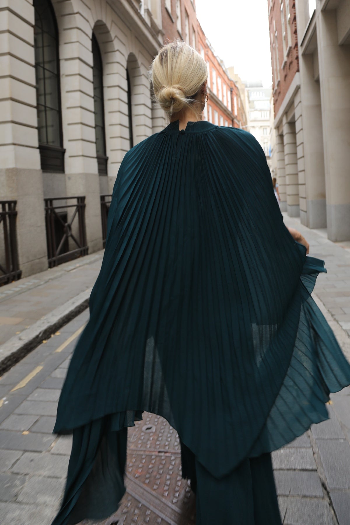 Pleated Cape Top, Vest &amp; Wide Leg Trouser Set In Green