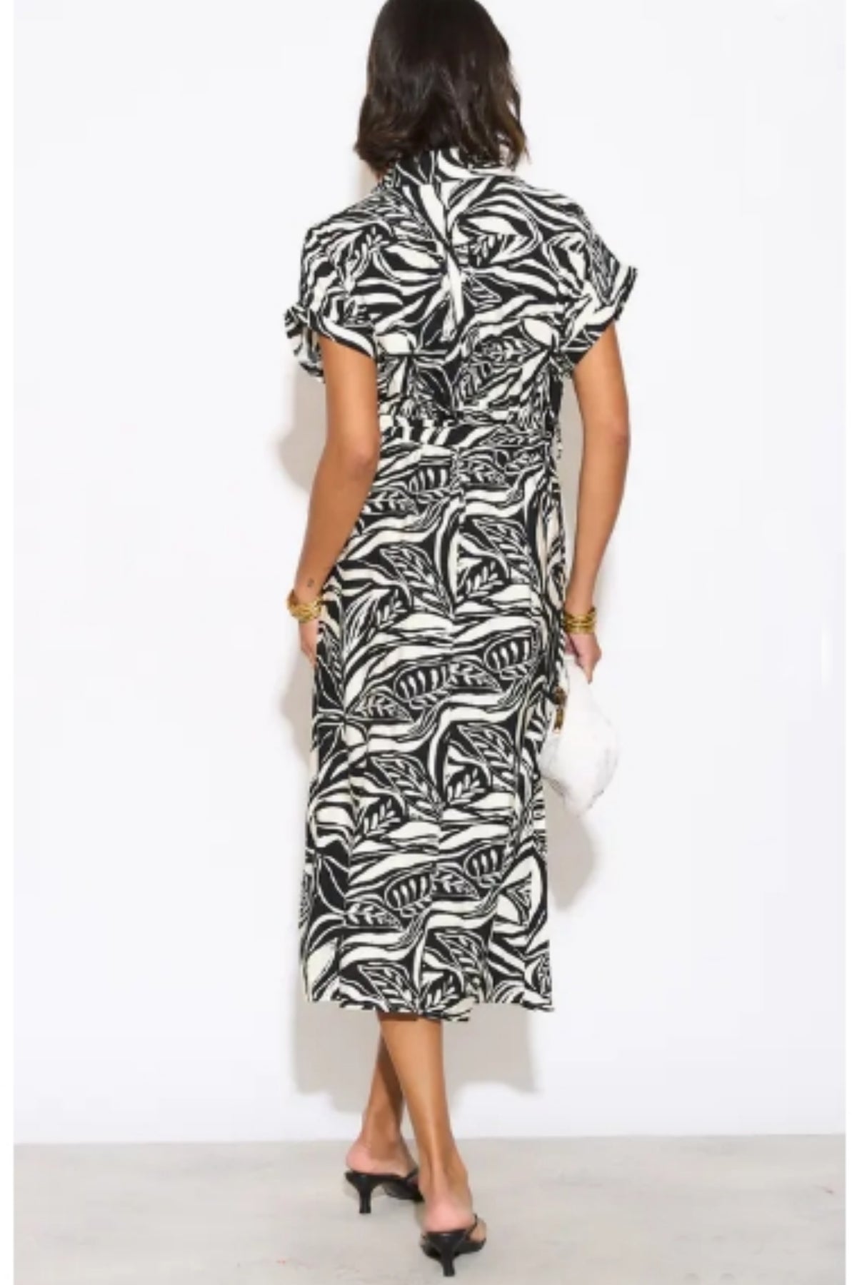 Multi Leaves' print Cotton Linen shirt dress short sleeves in Black