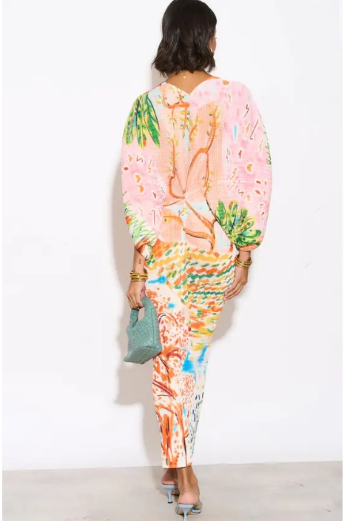 Leaves and Floral Scarf Pirnt Pleated Dress in Kimono sleeves