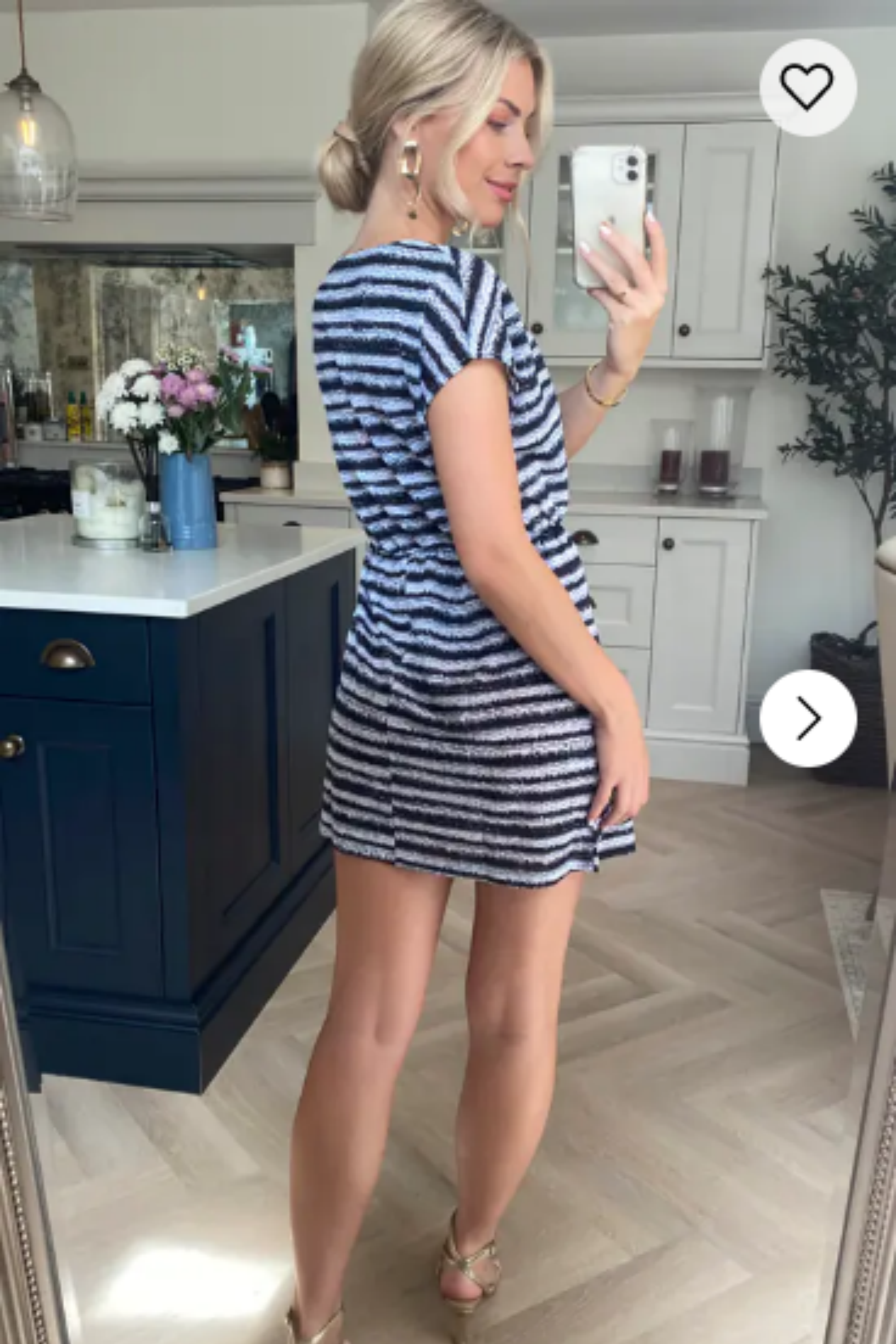 Short Sleeve V Neck Mini Dress in Black Stripe