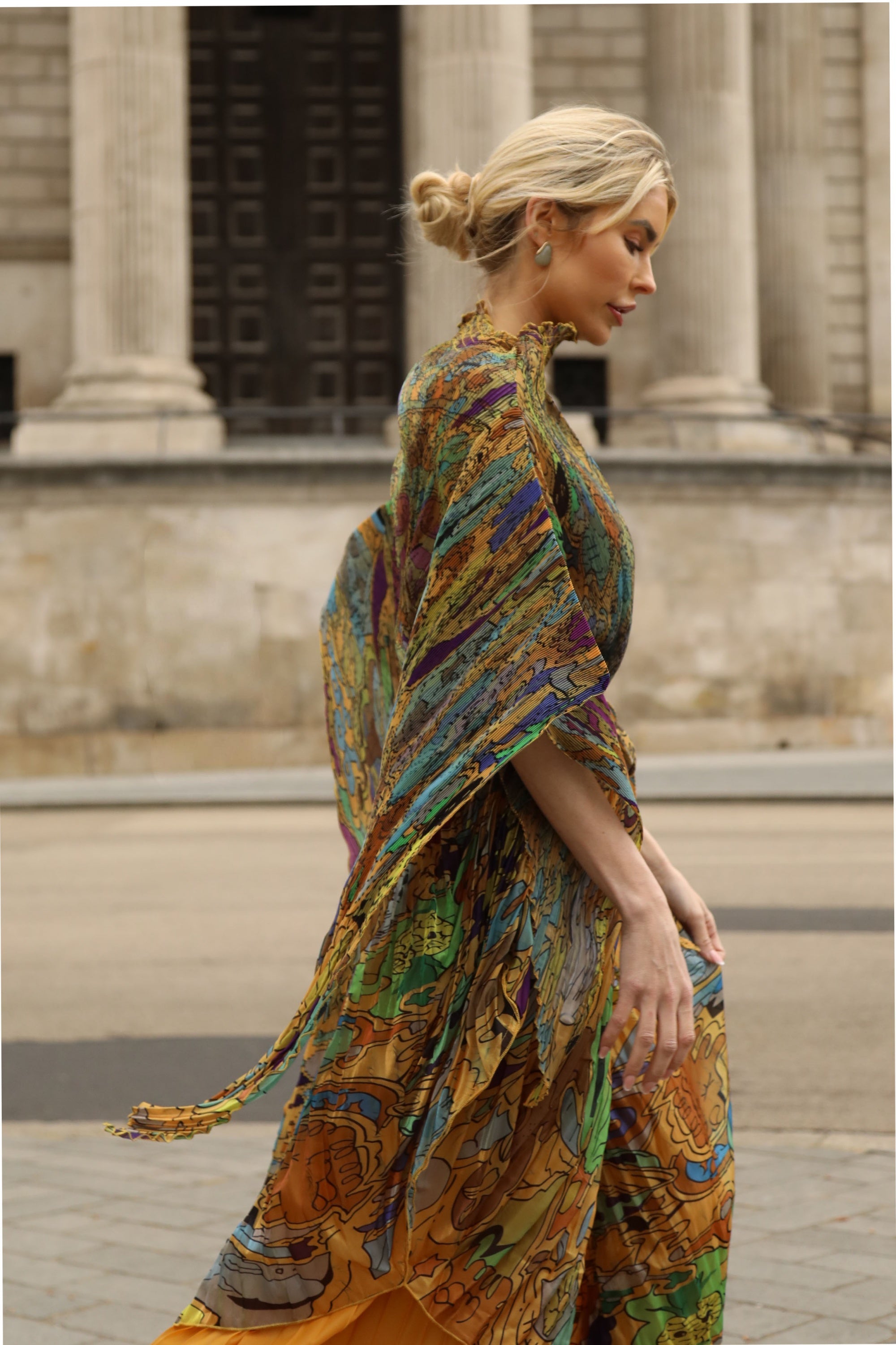 Pattern Print Pleated Blouse &amp; Trousers Set
