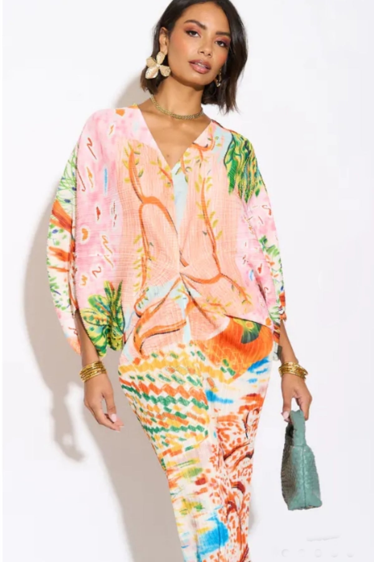 Leaves and Floral Scarf Pirnt Pleated Dress in Kimono sleeves