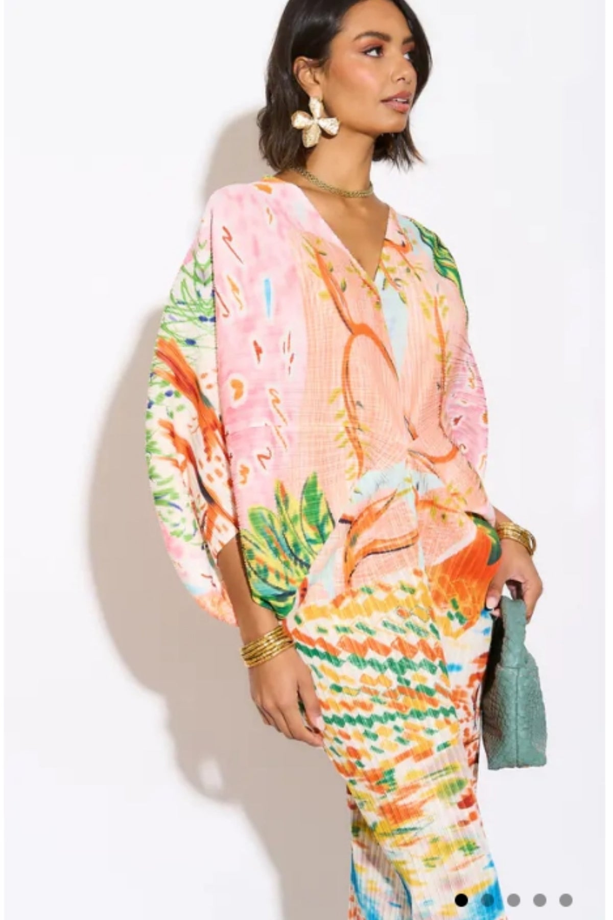 Leaves and Floral Scarf Pirnt Pleated Dress in Kimono sleeves
