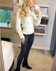 Mock neck cable knit long sleeves cropped jumper in white