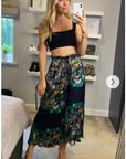 Jungle scarft print pleated trousers