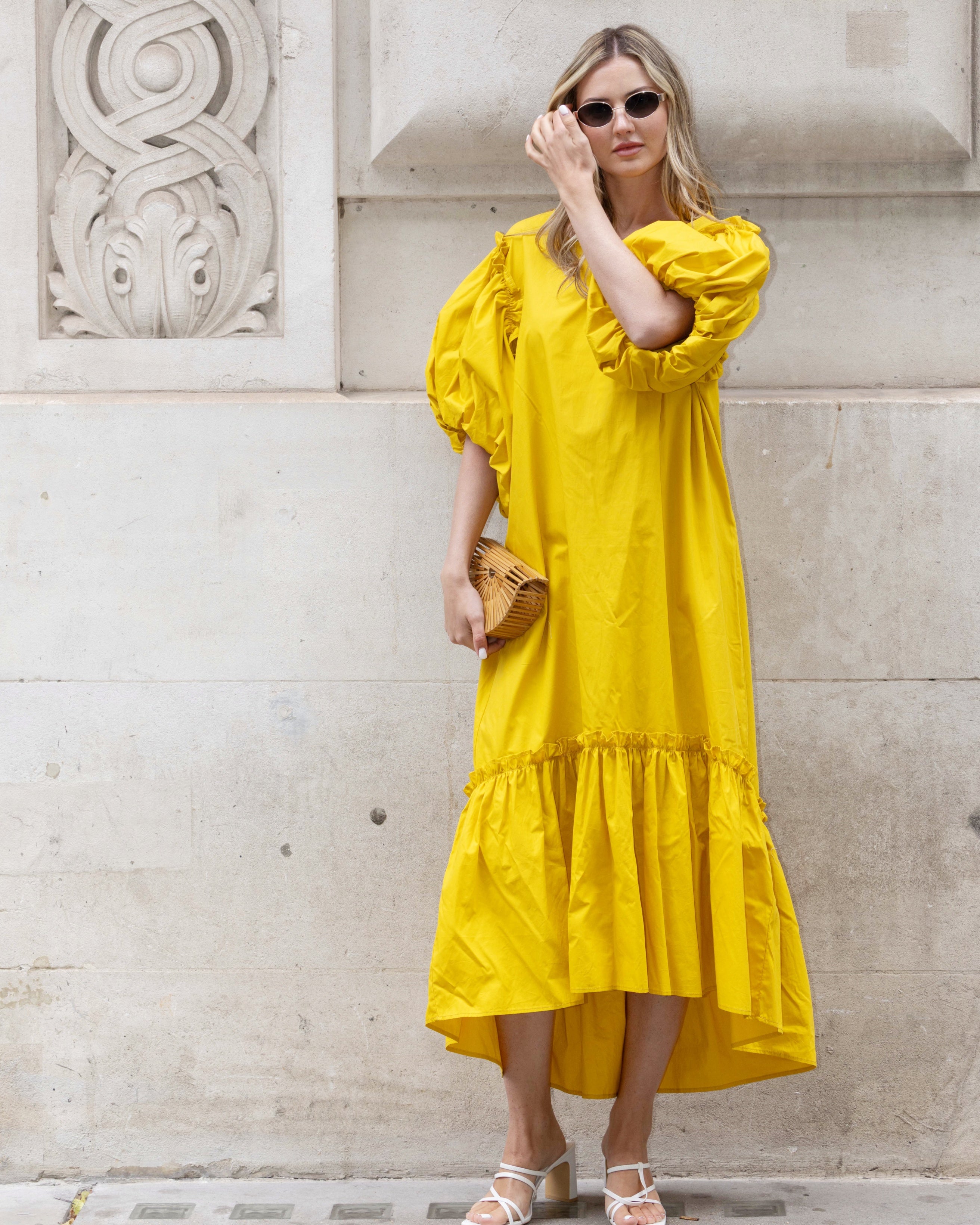 buttercup satin ruffle mini dress The perfect yellow mini dress House of CB 'TINK' Buttercup Satin Ruffle Mini Dress Hire: $70 Size: Small Bond: $50 . . . . . . . . #dresshiresydney #dresshireaustralia #houseofcb #houseofcbhire #houseofcbdresshire #sydneydresshire