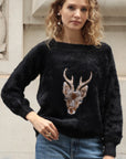 Reindeer patch embroidered fluffy jumper (BLACK)