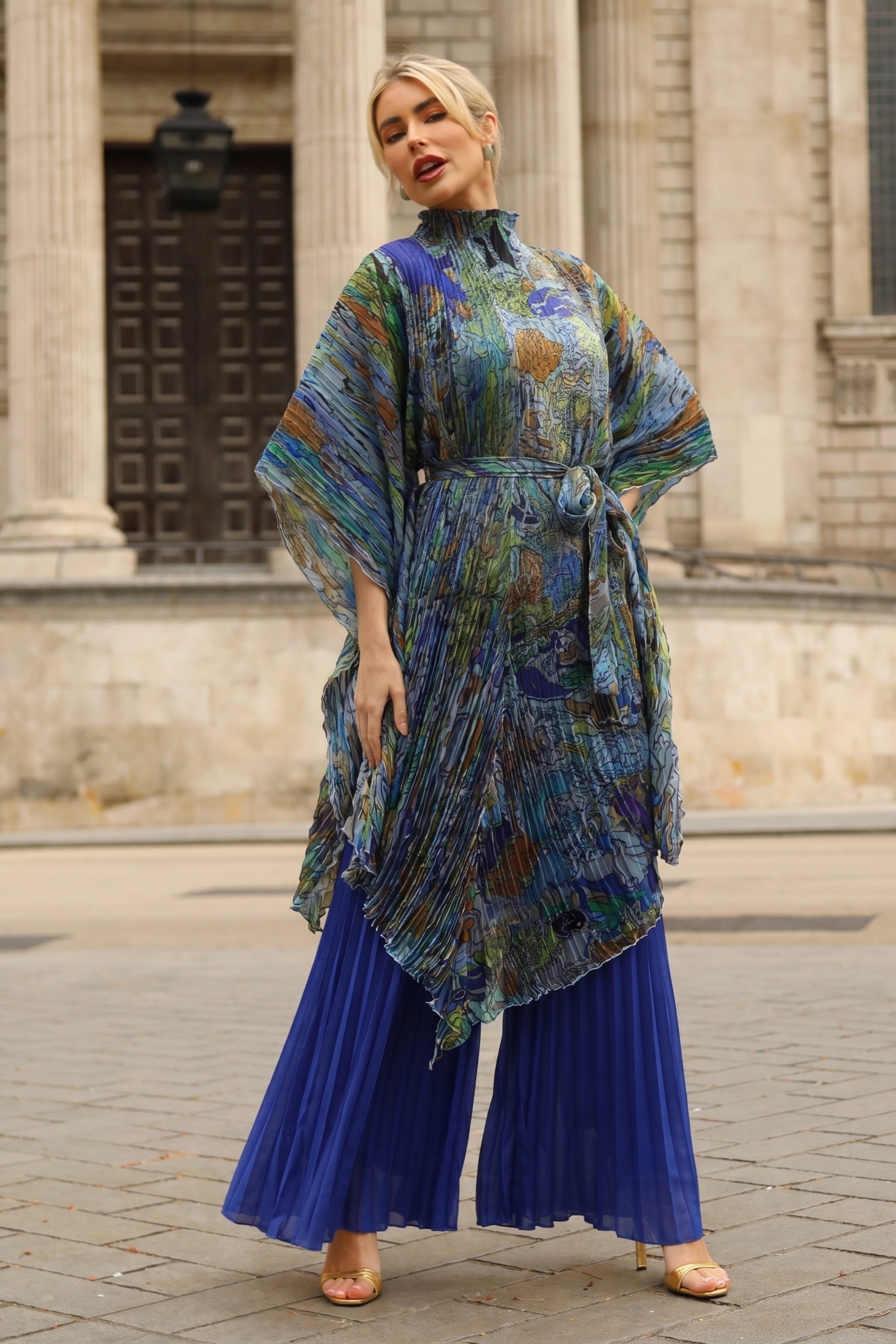 Pattern Print Pleated Blouse &amp; Trousers Set