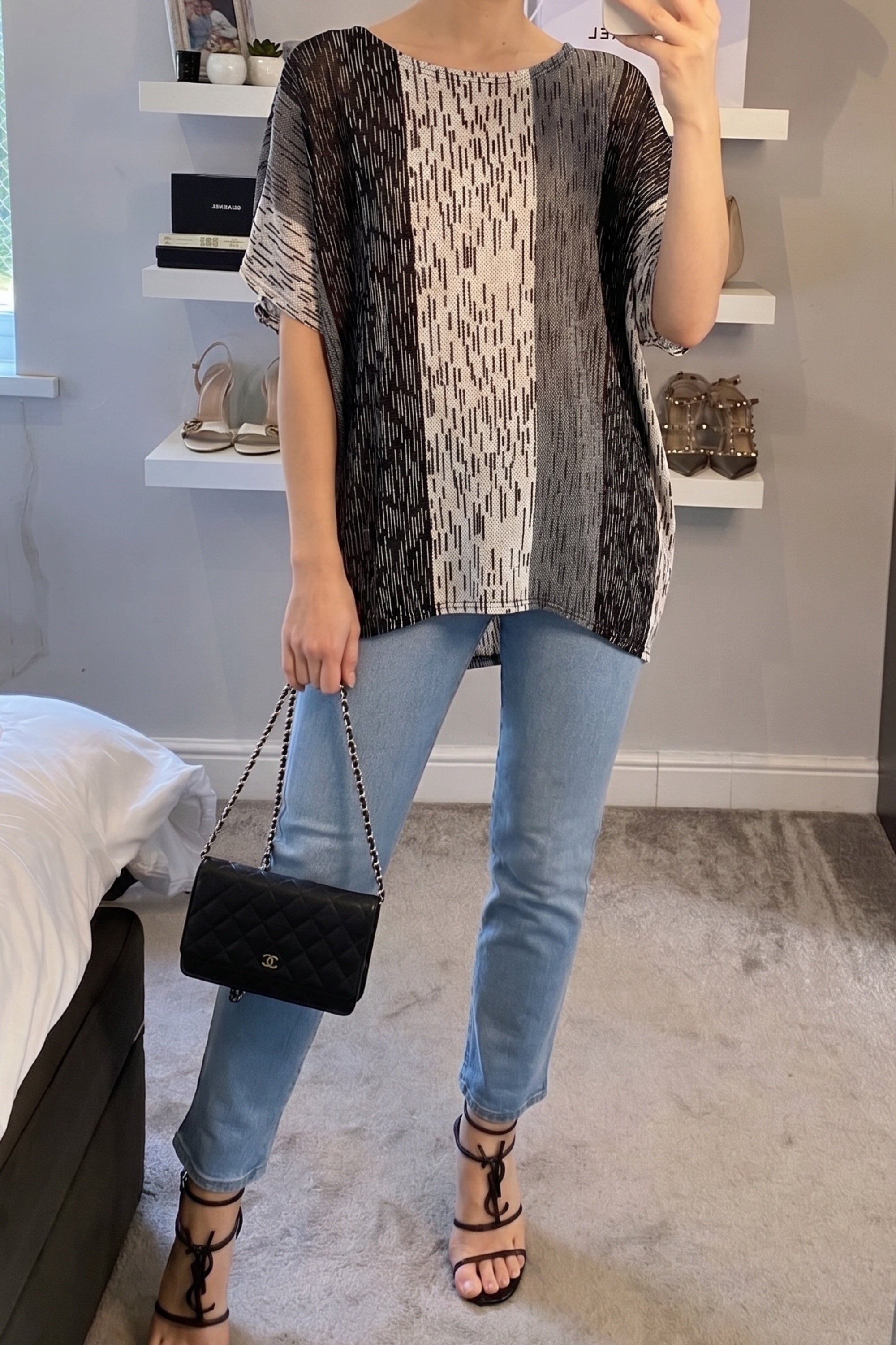 Stripe print mesh Top (Black)