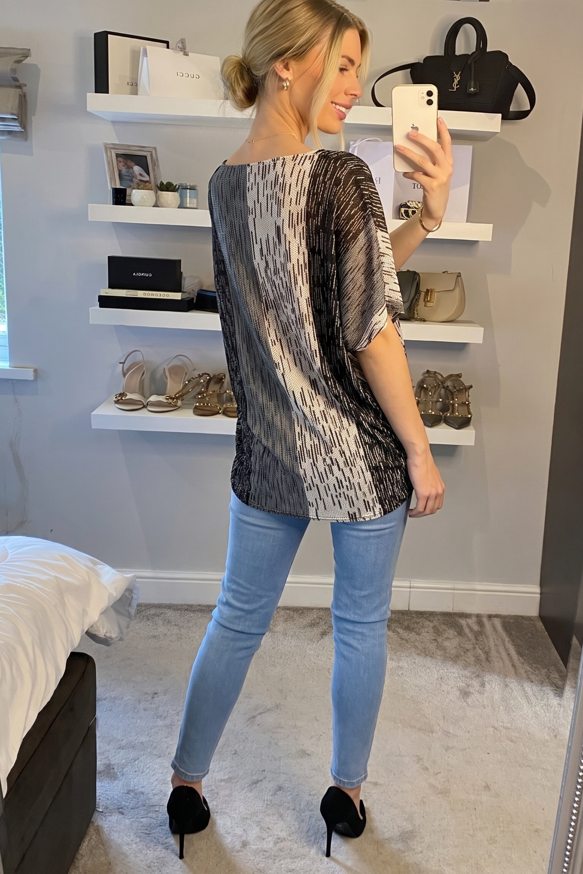 Stripe print mesh Top (Black)