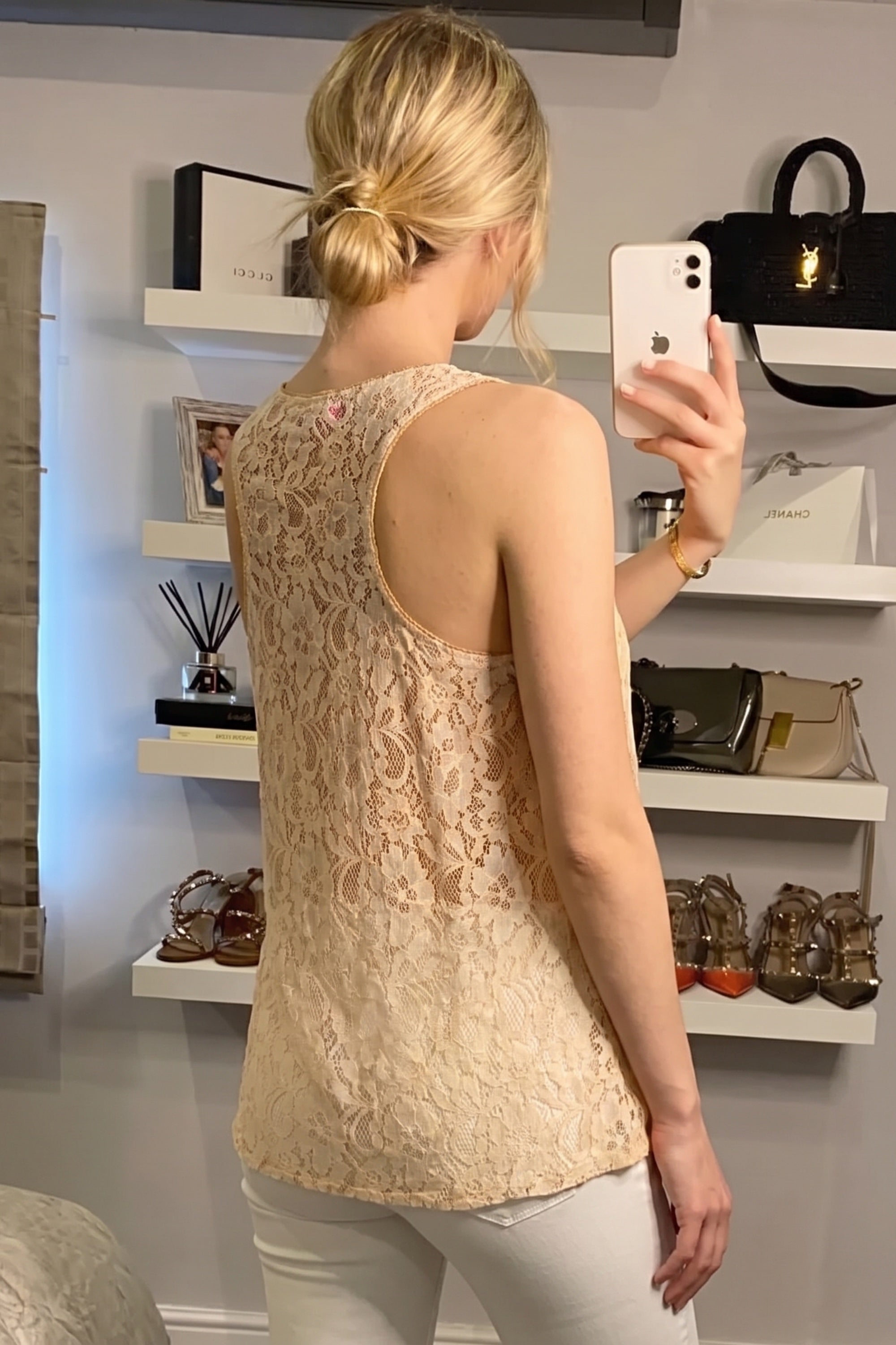 Front Chiffon Lace back Chain Neck Line Detail Vest Top(WHITE)