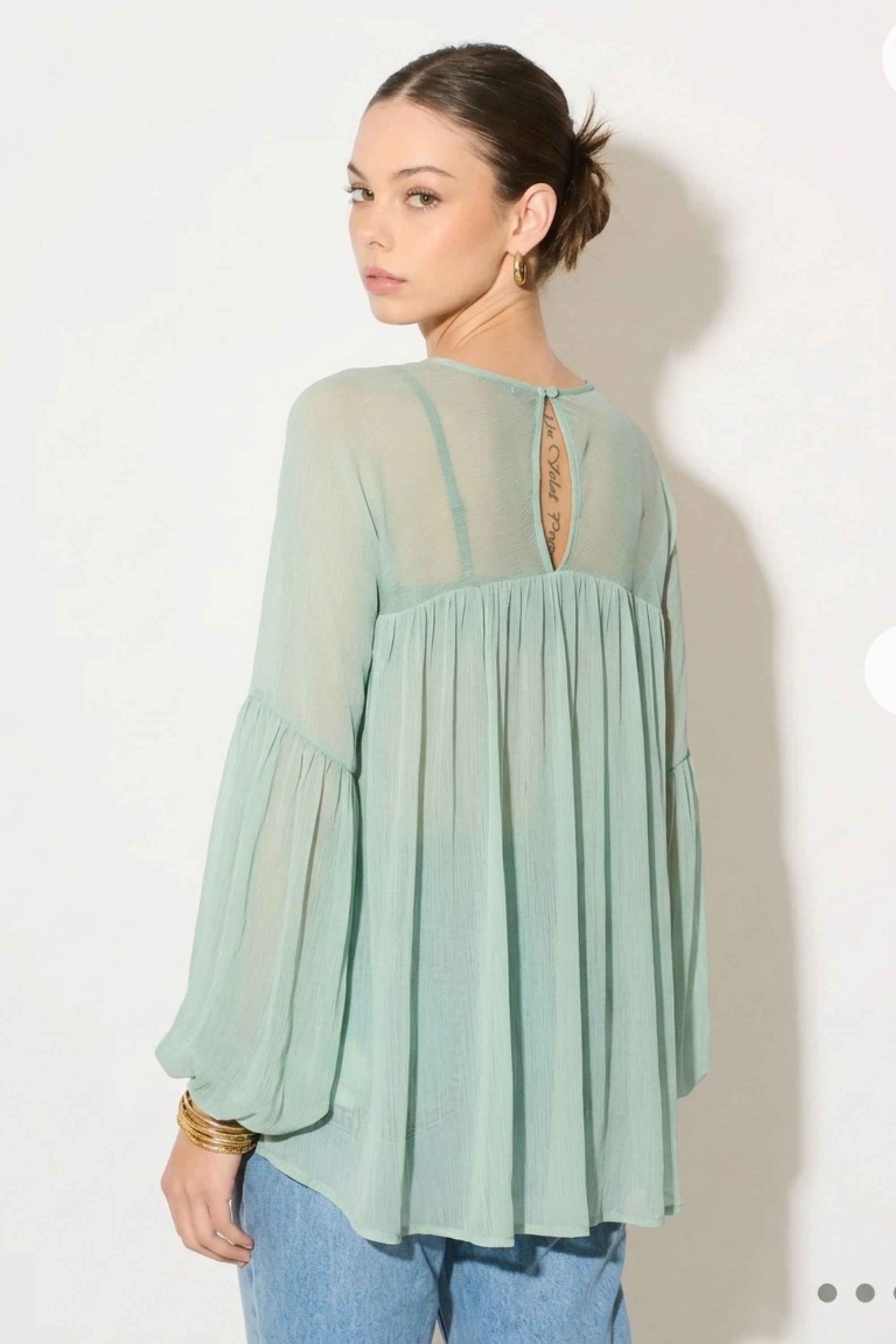 balloon long sleeves design chiffon top