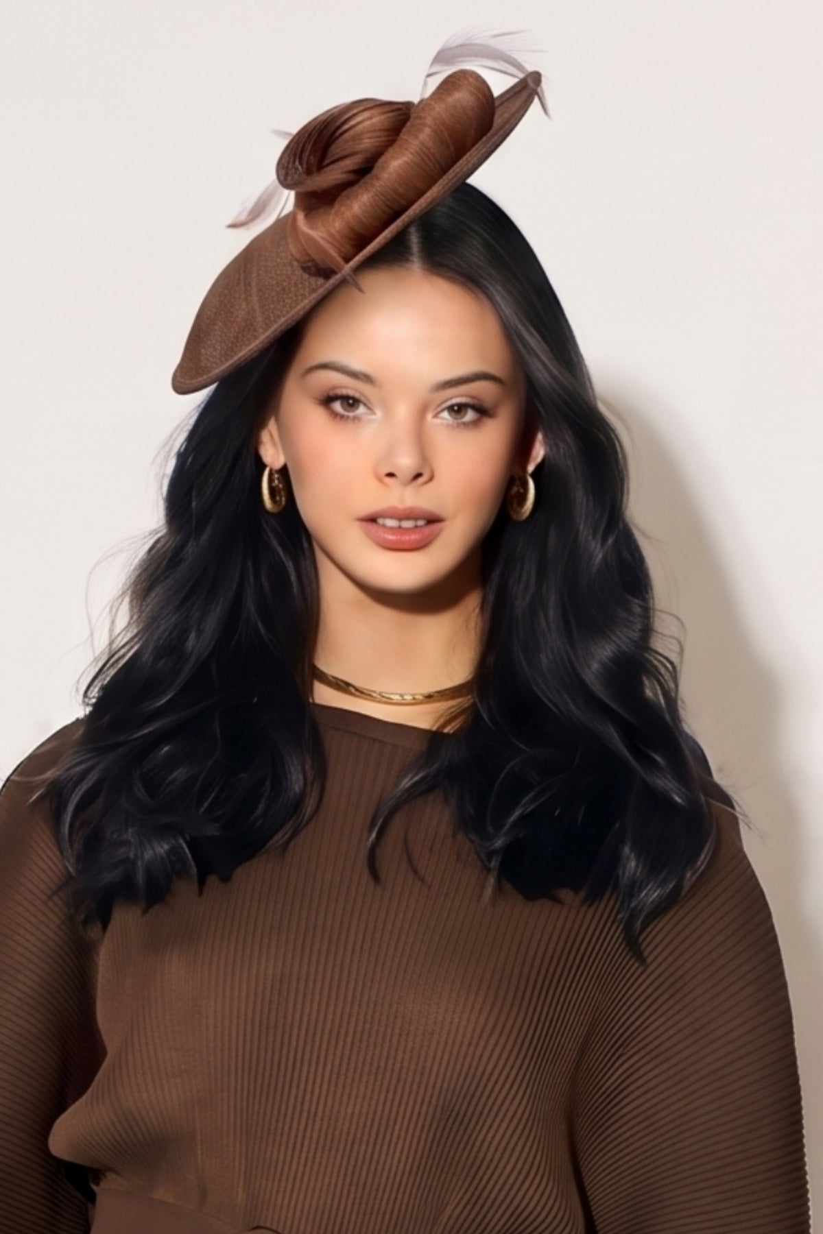 Statement Bow &amp; Feather Disc Fascinator