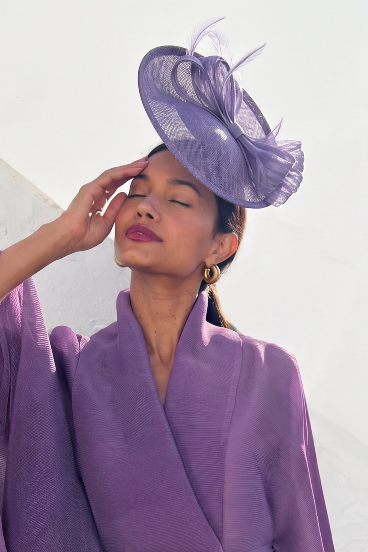 Statement Bow &amp; Feather Disc Fascinator