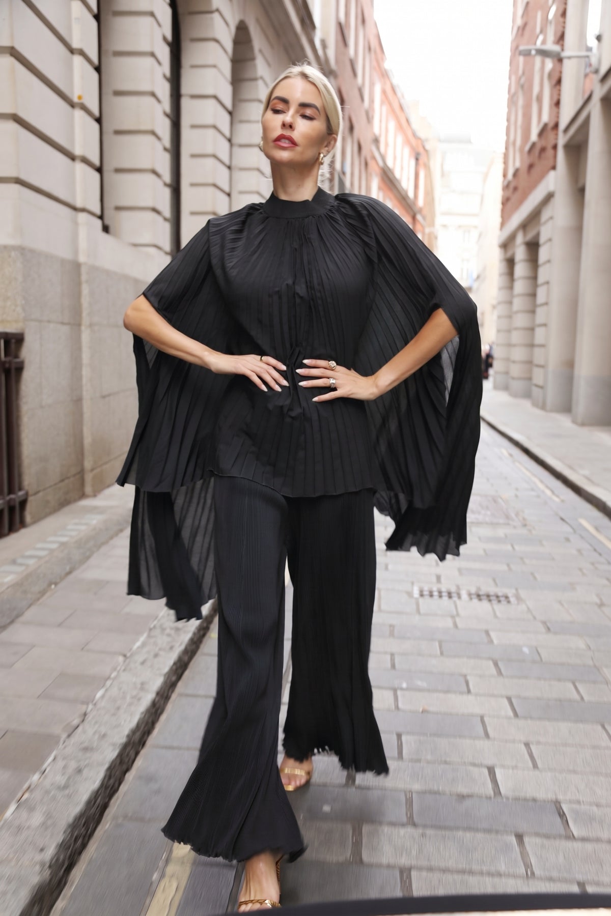 Pleated Cape Top, Vest &amp; Wide Leg Trouser Set In Black