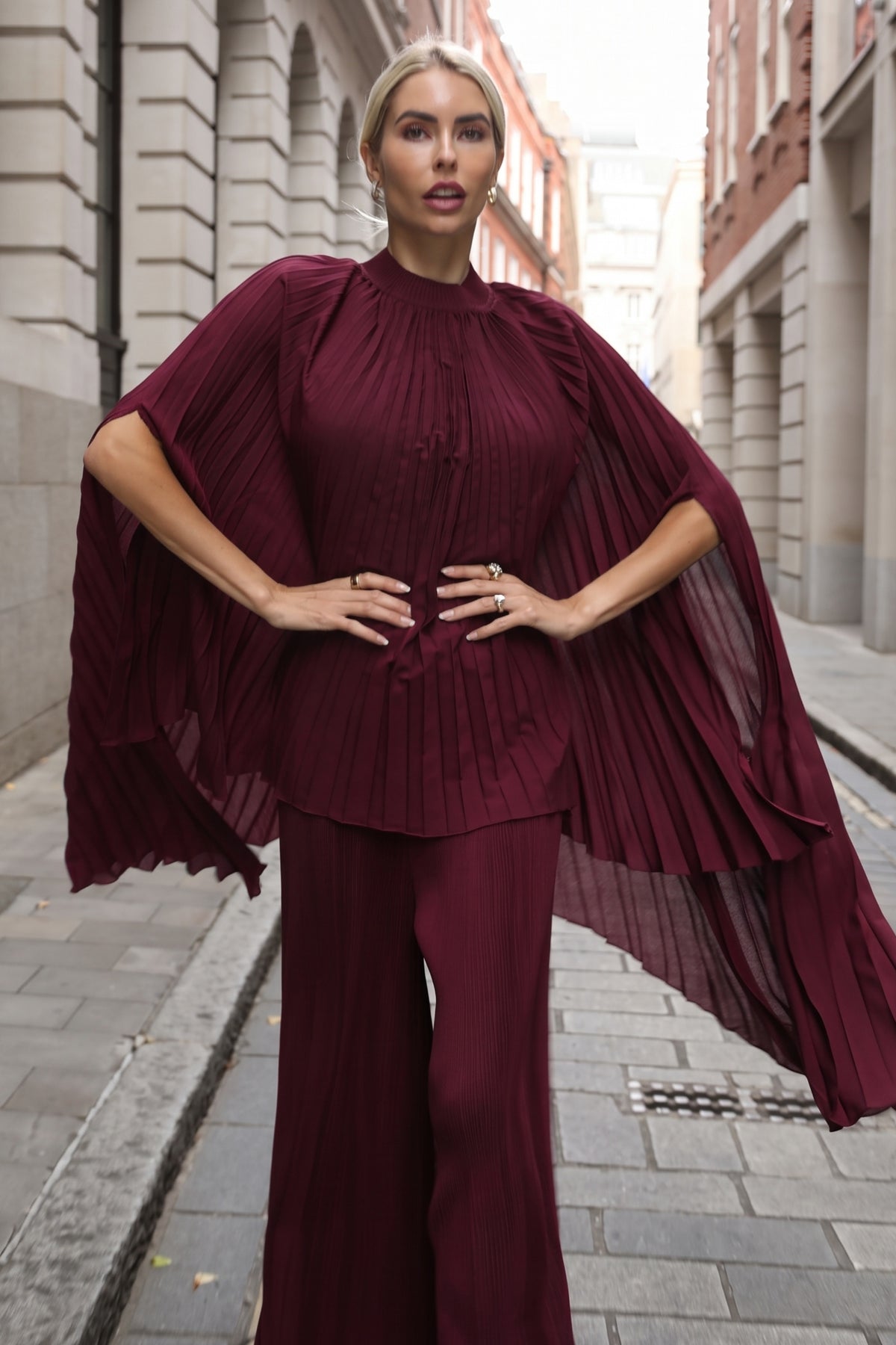 Pleated Cape Top, Vest &amp; Wide Leg Trouser Set In Burgundy