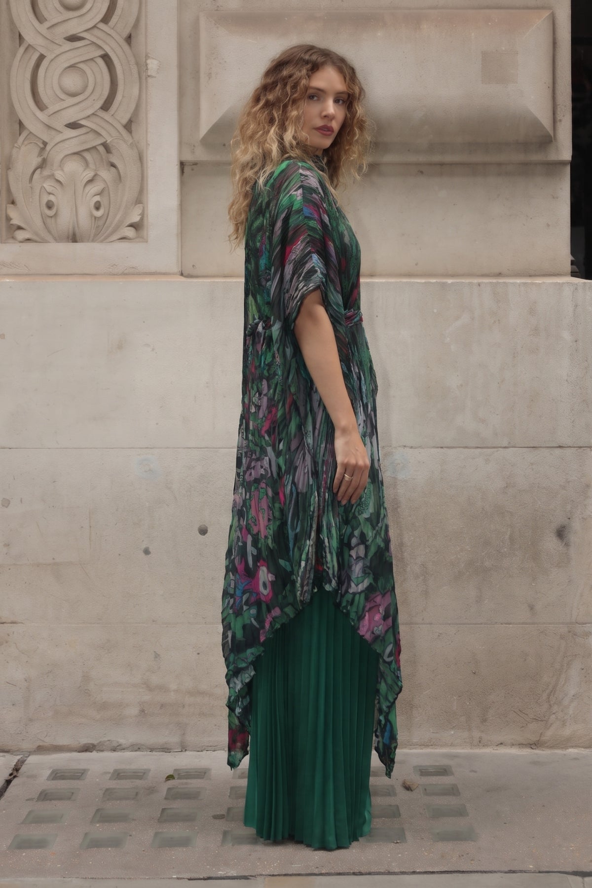 Pattern Print Pleated Blouse &amp; Trousers Set