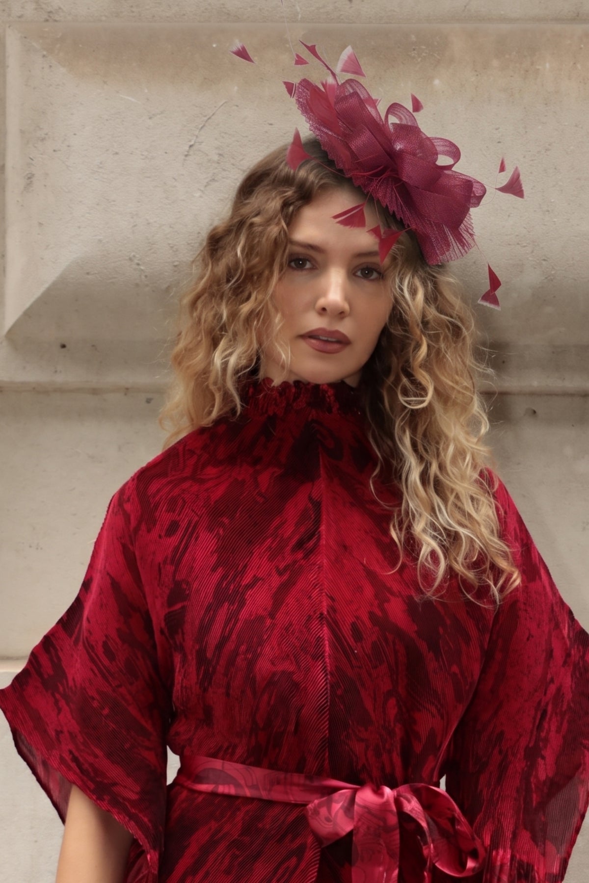Mesh Fascinator with Sculpted Bow And Faux Pearl Detail