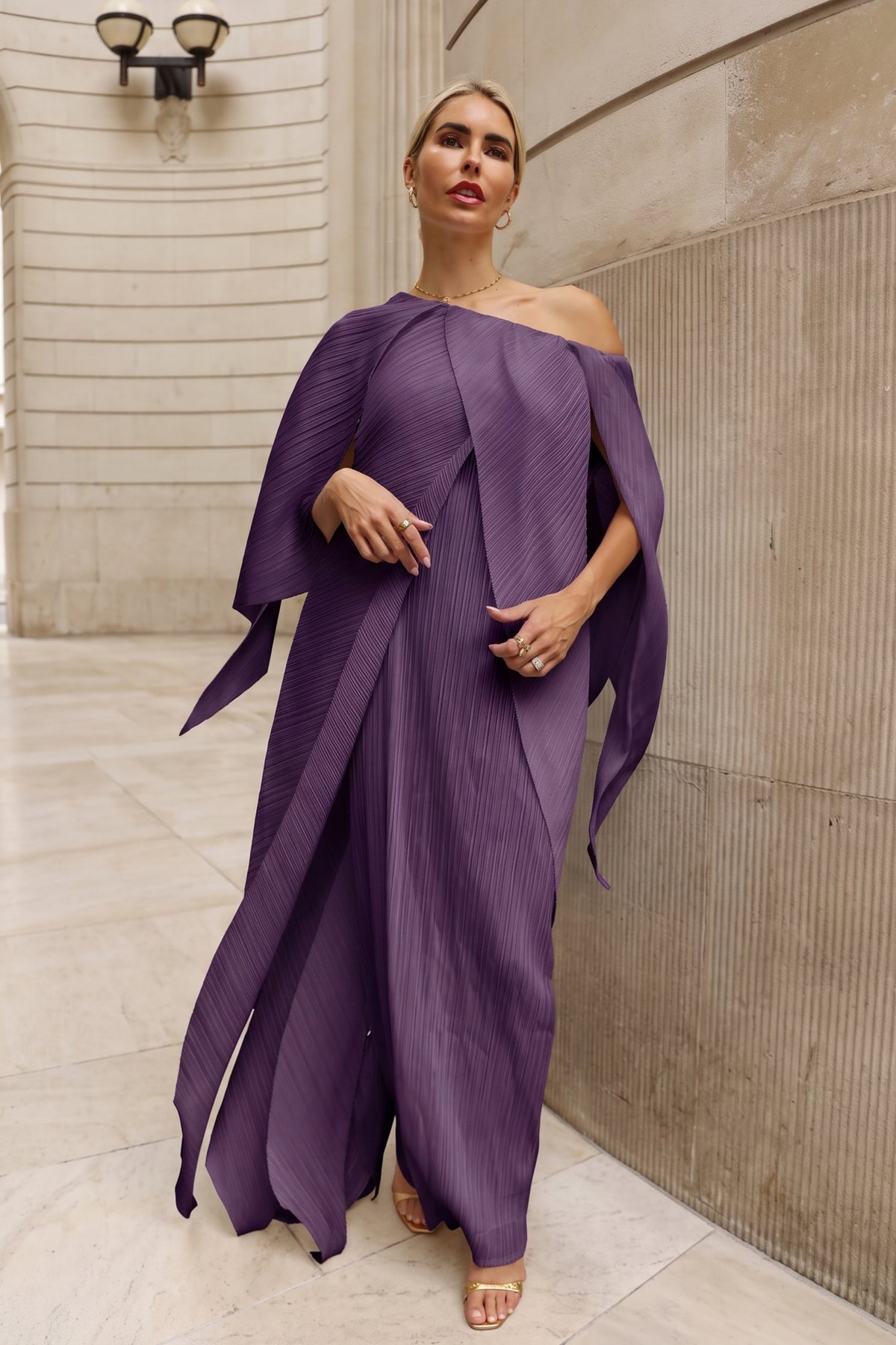 Elegant Pleated Cape Sleeve Maxi Dress with Tie Waist in Purple