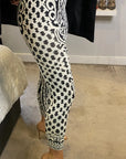 Knitted black white baroque print leggings