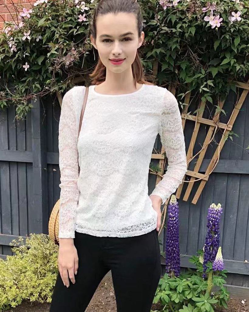 Long sleeves lace top in white