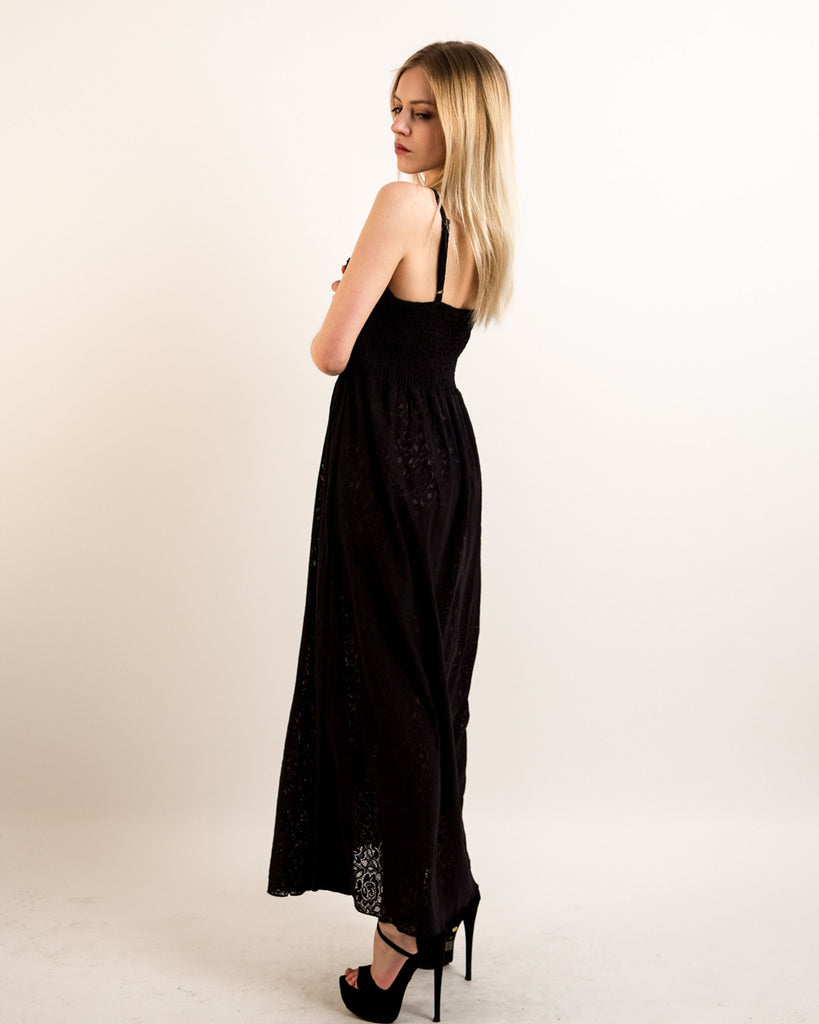 Pleated Bust & Sweetheart Neckline Maxi Dress (BLACK LACE)