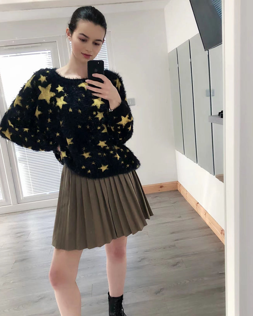 Star pattern knitted jumper